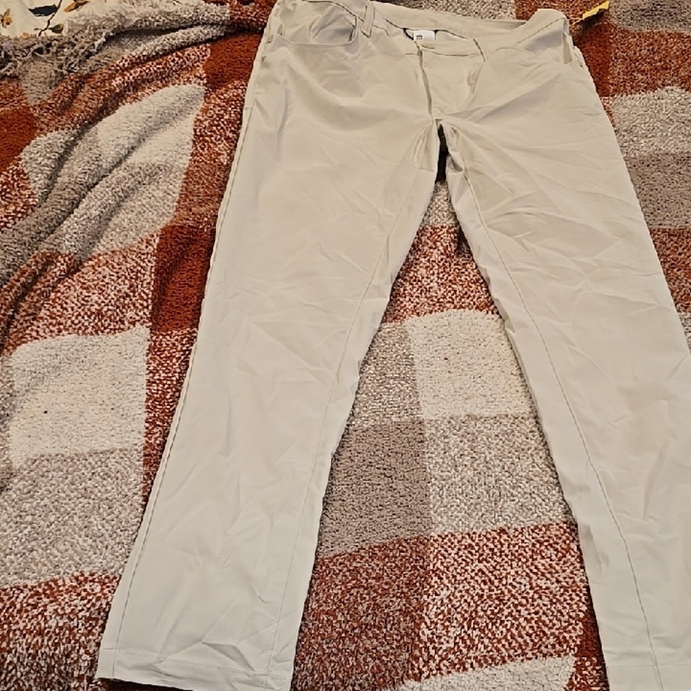 ❤️5/$25 New All in Motion Light Cream Chinos